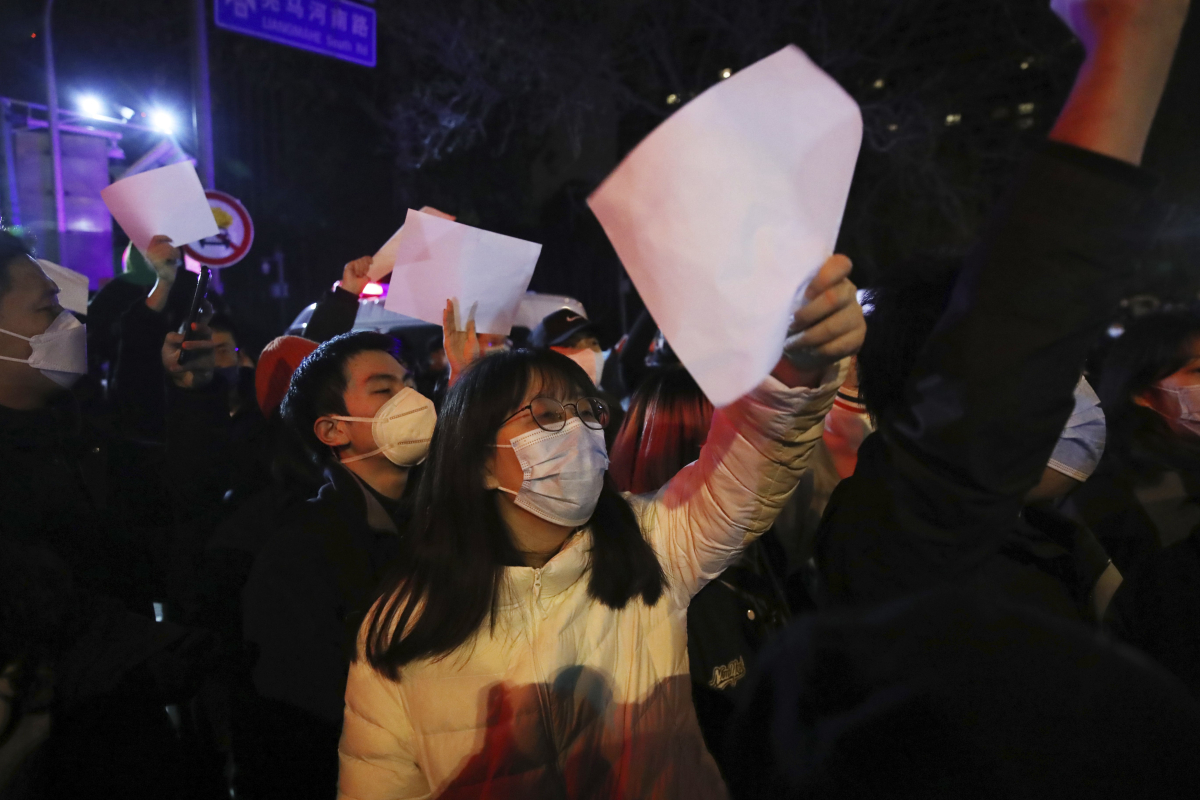 Хората в Китай протестират срещу строгите мерки за ковид