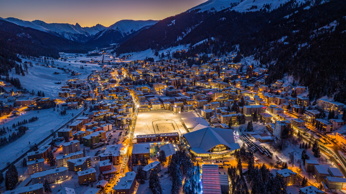 Давос е най-високият град в Швейцария и дом на Световния икономически форум. Източник: Damian Markutt via unsplash
