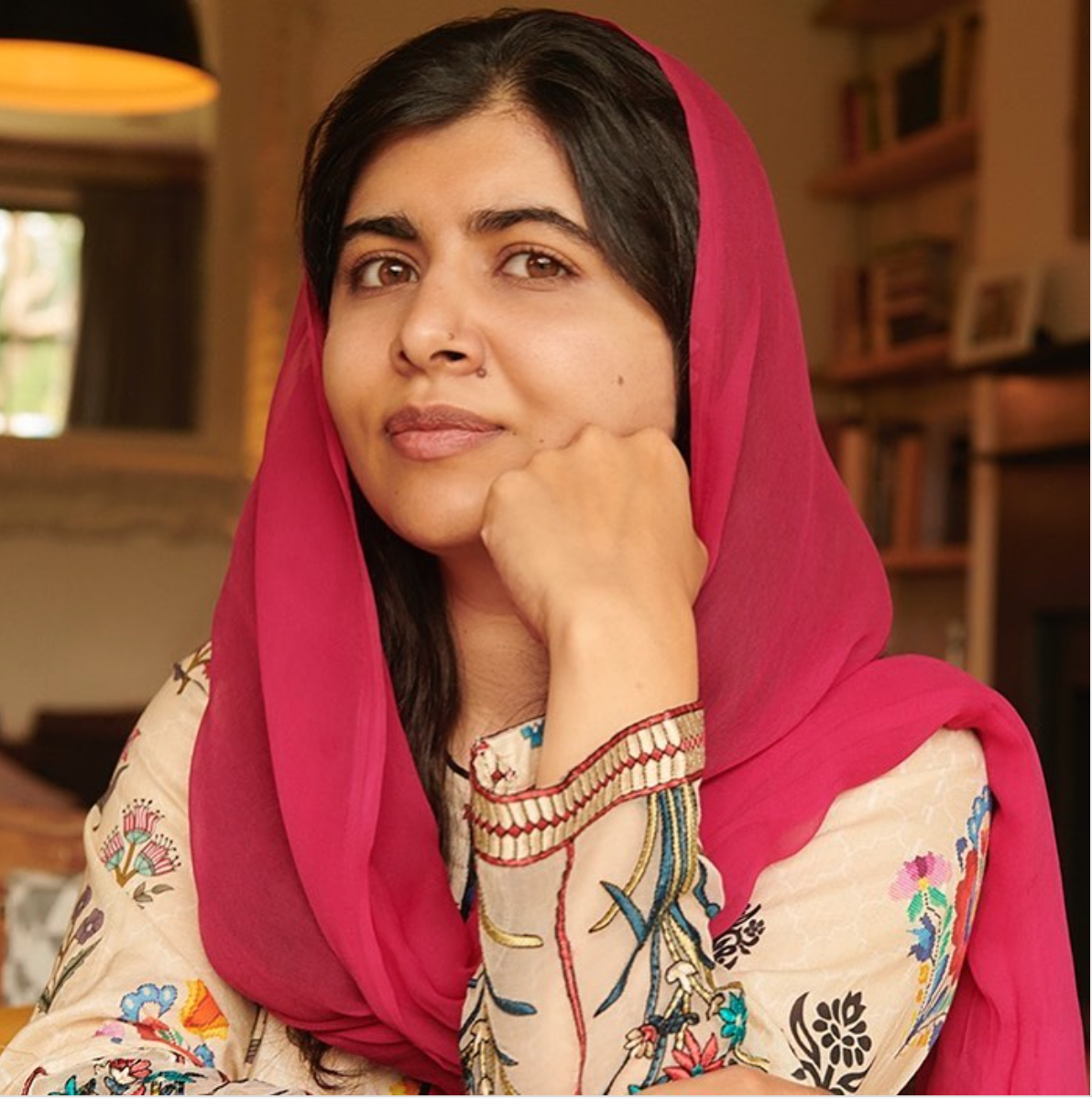 Защо талибаните не разрешават на момичетата да учат? Историята на Малала
