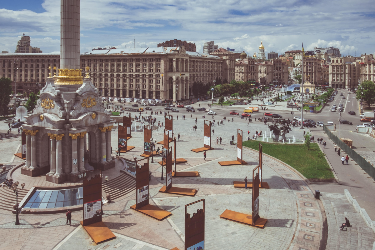 Площадът на независимостта в столицата на Украйна – Киев. Източник: Euan Cameron via unsplash
